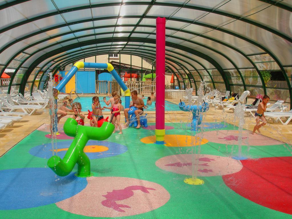 Camping Le Val De Trie Béhen المظهر الخارجي الصورة