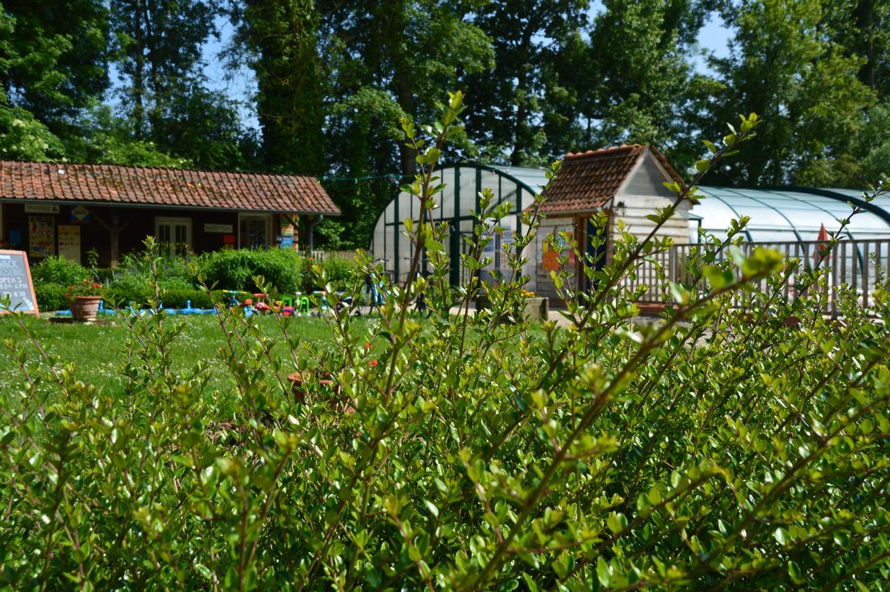 Camping Le Val De Trie Béhen المظهر الخارجي الصورة